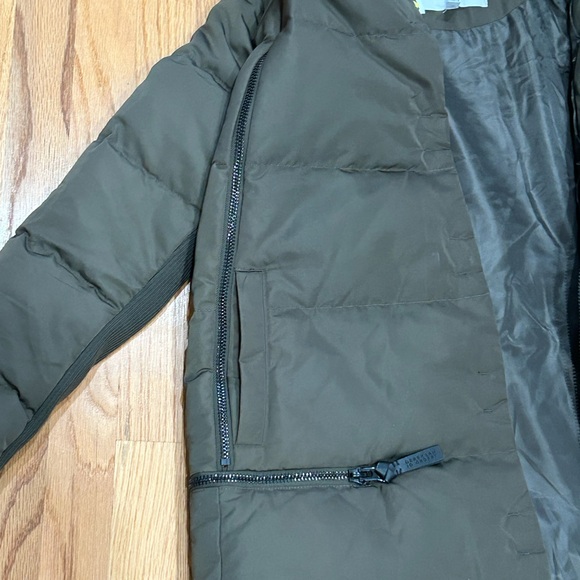 🔥NWT🔥 Derek Lam 10 Crosby Ladies' Down Jacket Size S removable fur - Picture 10 of 12